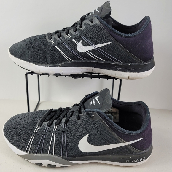 Nike Women's Free TR 6 Black/White/Cool Running - Picture 1 of 9
